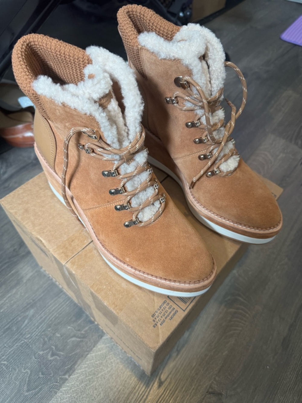 kate spade Tan Suede Shearling Lace-Up Winter Boots Sz 11